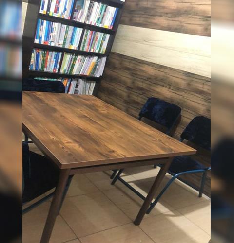کتابخانه ی آموزشگاه و پانسیون مطالعاتی آوید